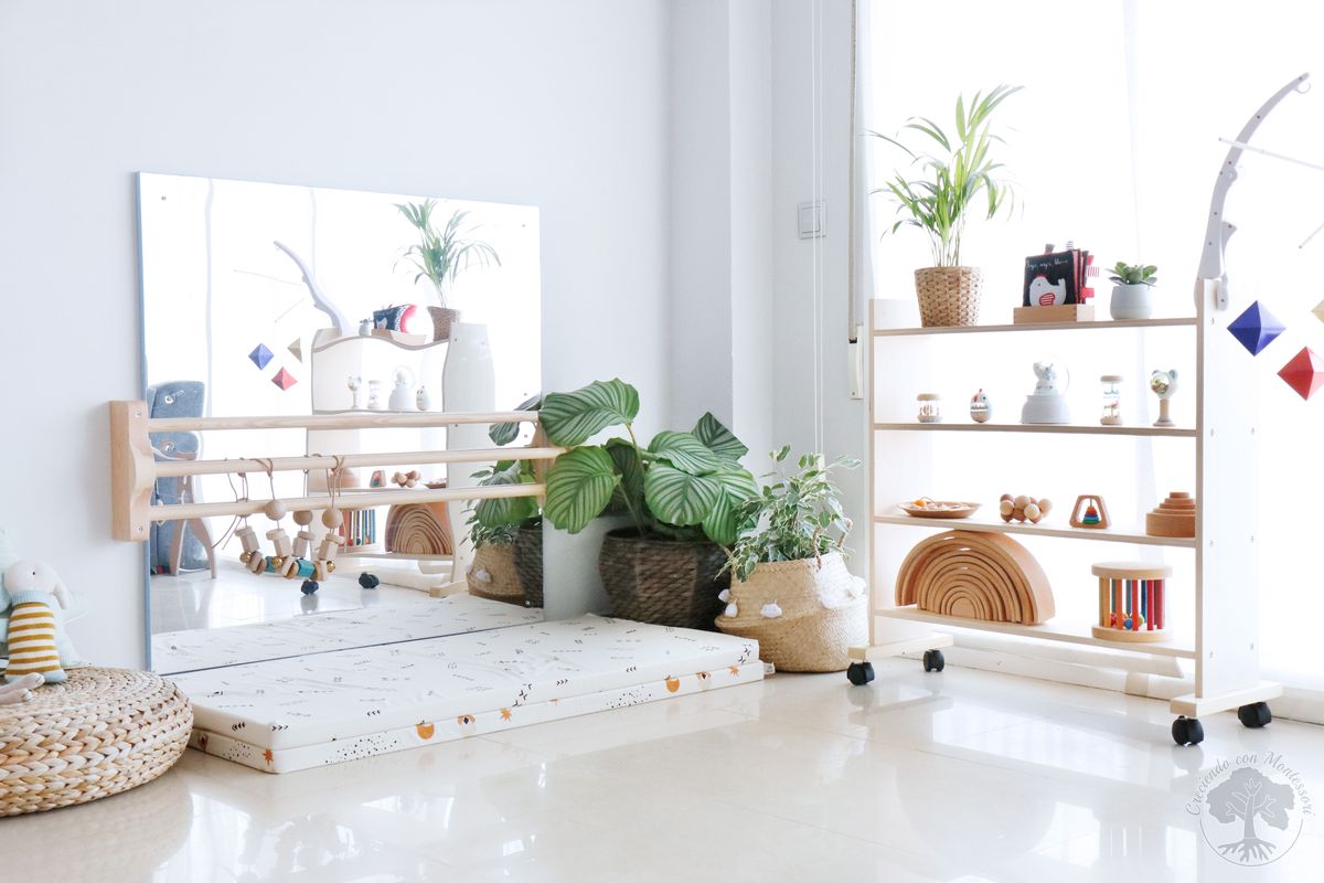 Ambiente Preparado Montessori en casa de 0 a 6 meses – Creciendo Con  Montessori